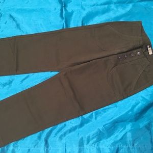 Button fly cropped pants
